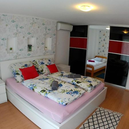 Balatoni Aranyparti Apartmanok 希欧福克 外观 照片